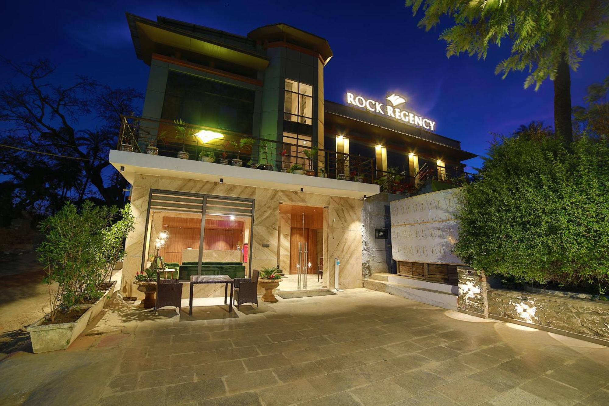 Hotel Rock Regency Mount Abu - A Boutique Rodetel Экстерьер фото