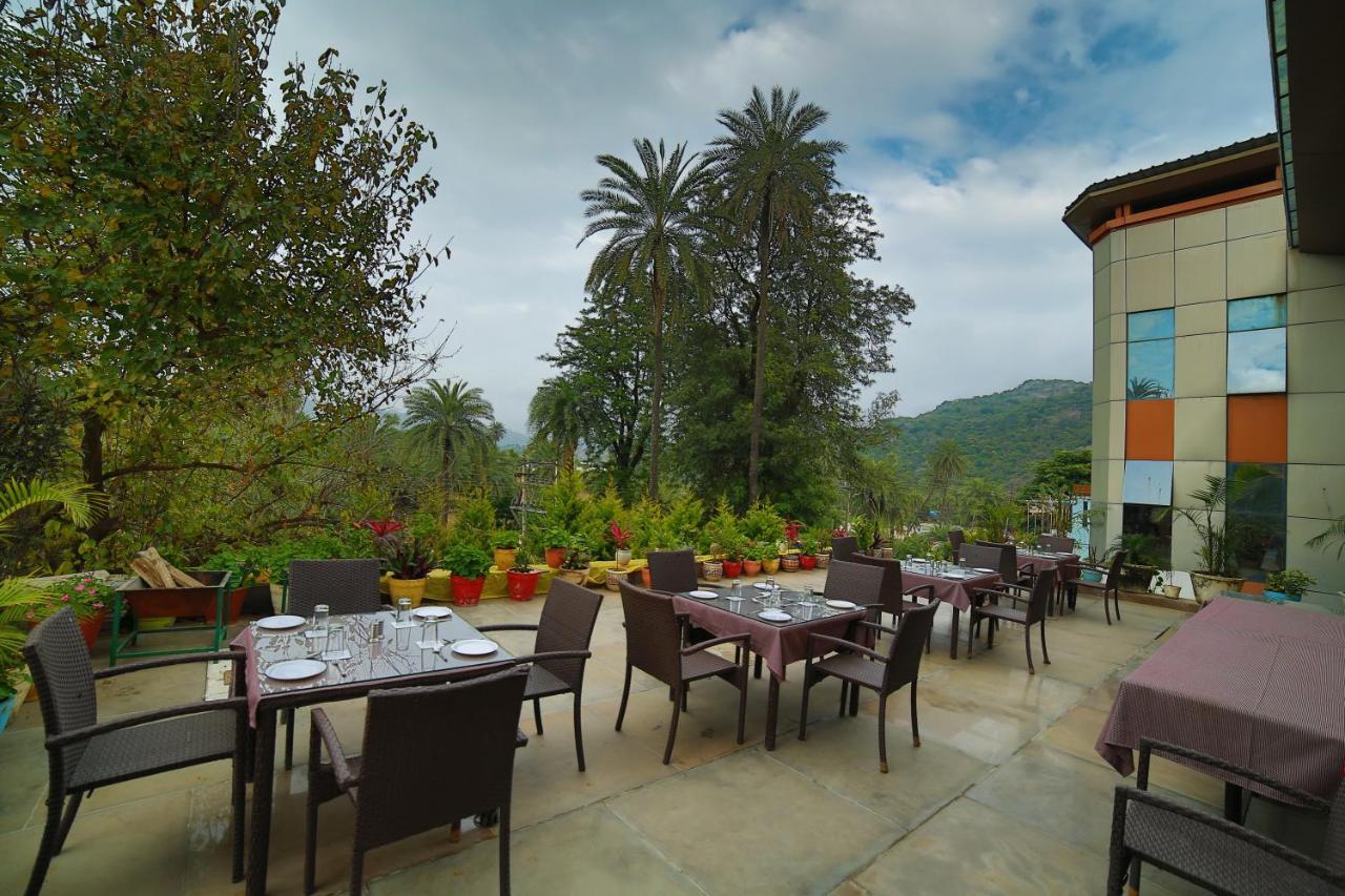 Hotel Rock Regency Mount Abu - A Boutique Rodetel Экстерьер фото
